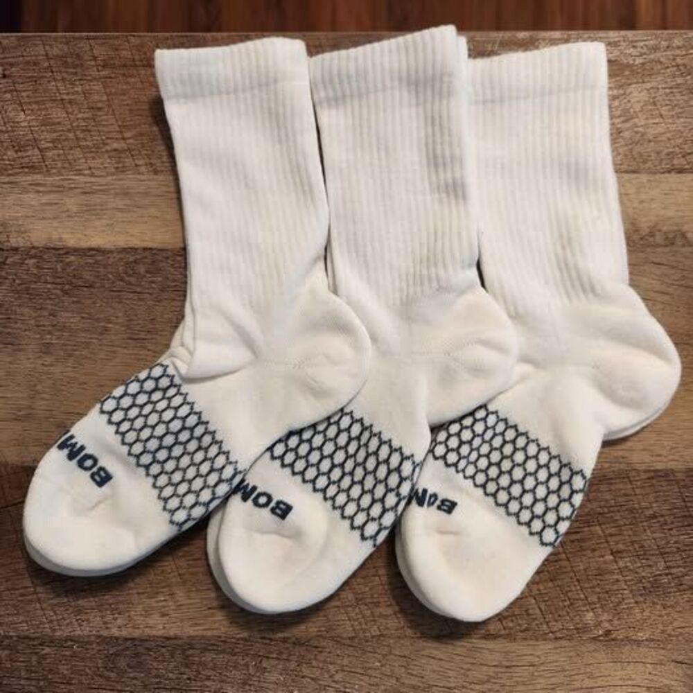 Bombas Youth Medium Socks NWOT
